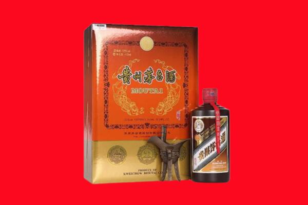 青岛即墨区回收30年茅台酒.jpg
